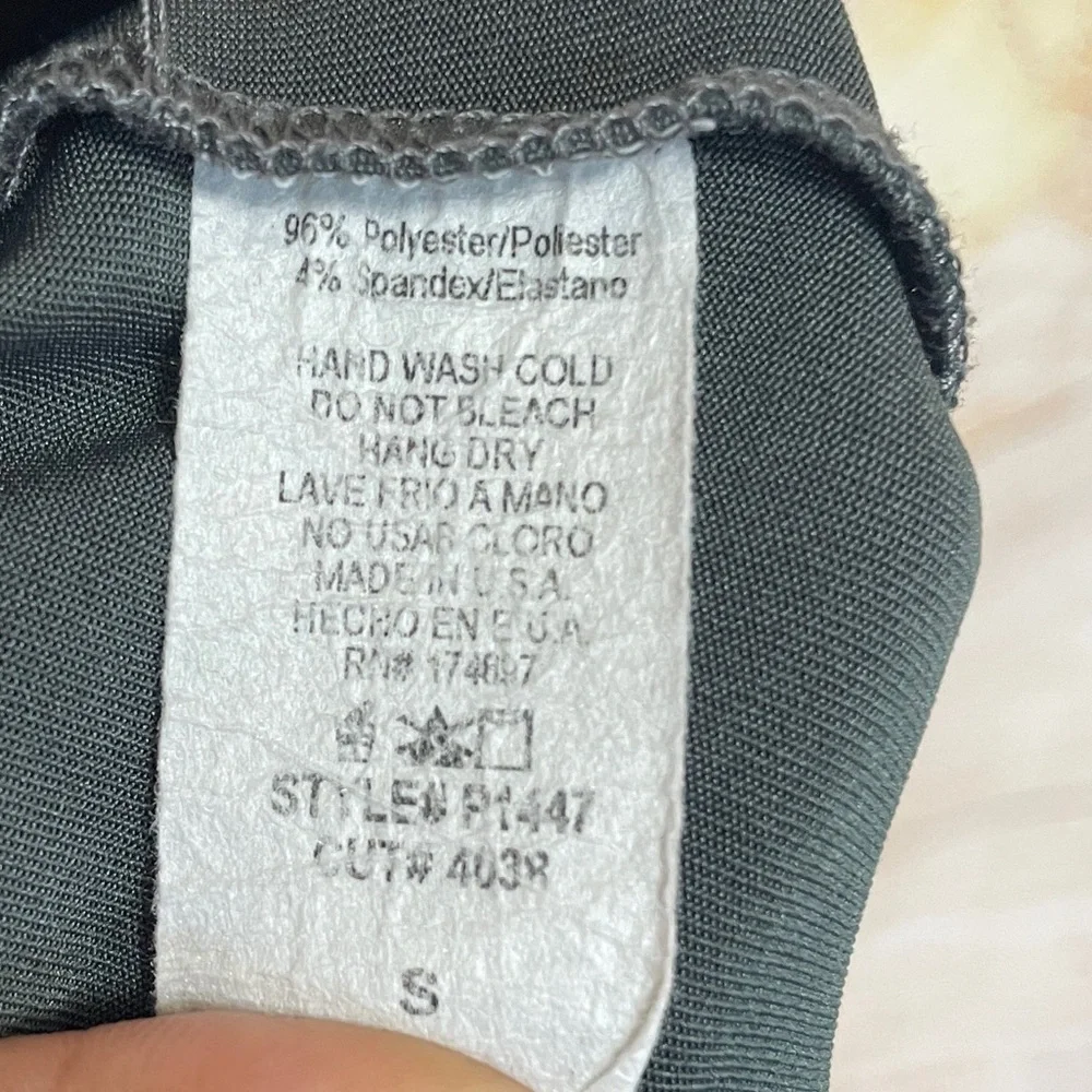 Fashion Nova Gray Faux Leather Bike Shorts‎ Size Small Grey